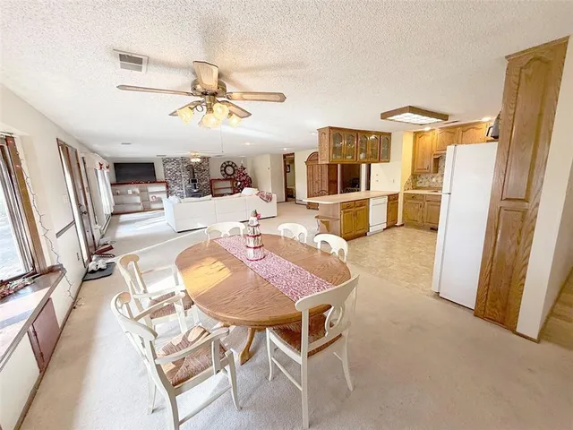 $350,000 | 3631 South Oak Hill Road, Carthage, MO 64836