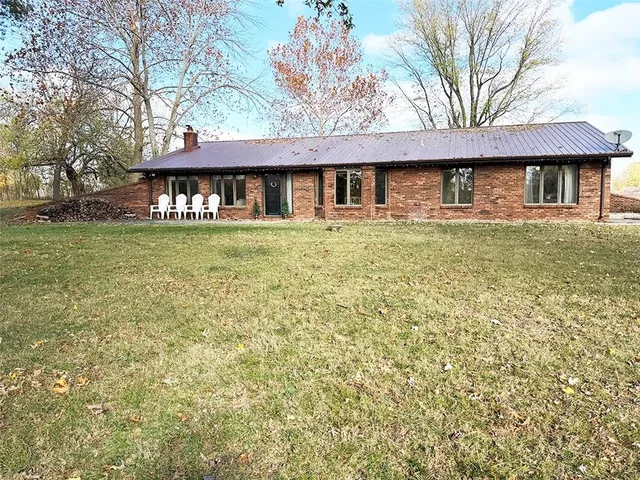$350,000 | 3631 South Oak Hill Road, Carthage, MO 64836