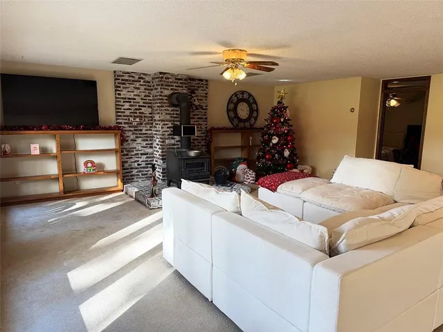 $350,000 | 3631 South Oak Hill Road, Carthage, MO 64836