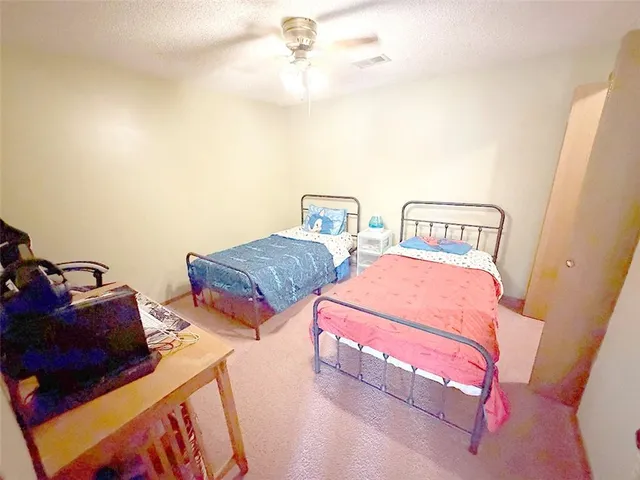 $350,000 | 3631 South Oak Hill Road, Carthage, MO 64836