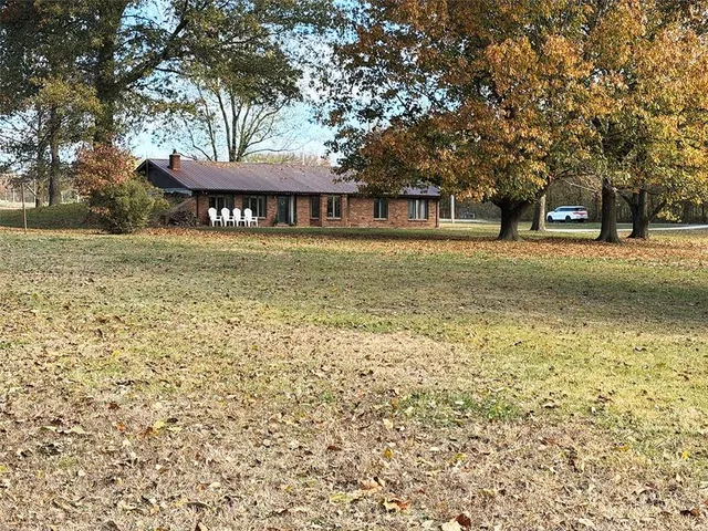 $350,000 | 3631 South Oak Hill Road, Carthage, MO 64836