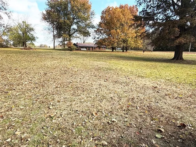 $350,000 | 3631 South Oak Hill Road, Carthage, MO 64836