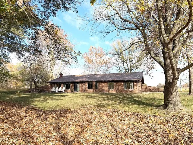 $350,000 | 3631 South Oak Hill Road, Carthage, MO 64836