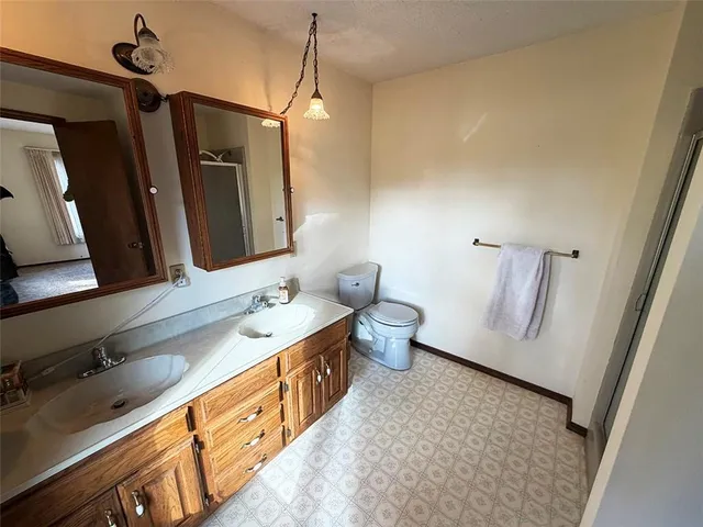 $350,000 | 3631 South Oak Hill Road, Carthage, MO 64836