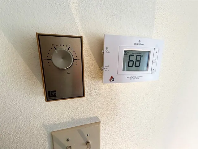 $350,000 | 3631 South Oak Hill Road, Carthage, MO 64836