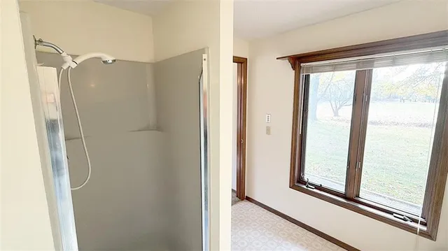 $350,000 | 3631 South Oak Hill Road, Carthage, MO 64836