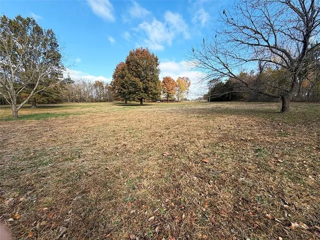 $350,000 | 3631 South Oak Hill Road, Carthage, MO 64836