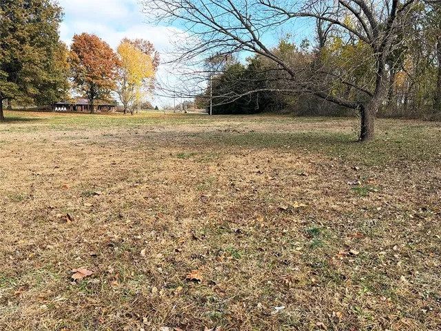 $350,000 | 3631 South Oak Hill Road, Carthage, MO 64836