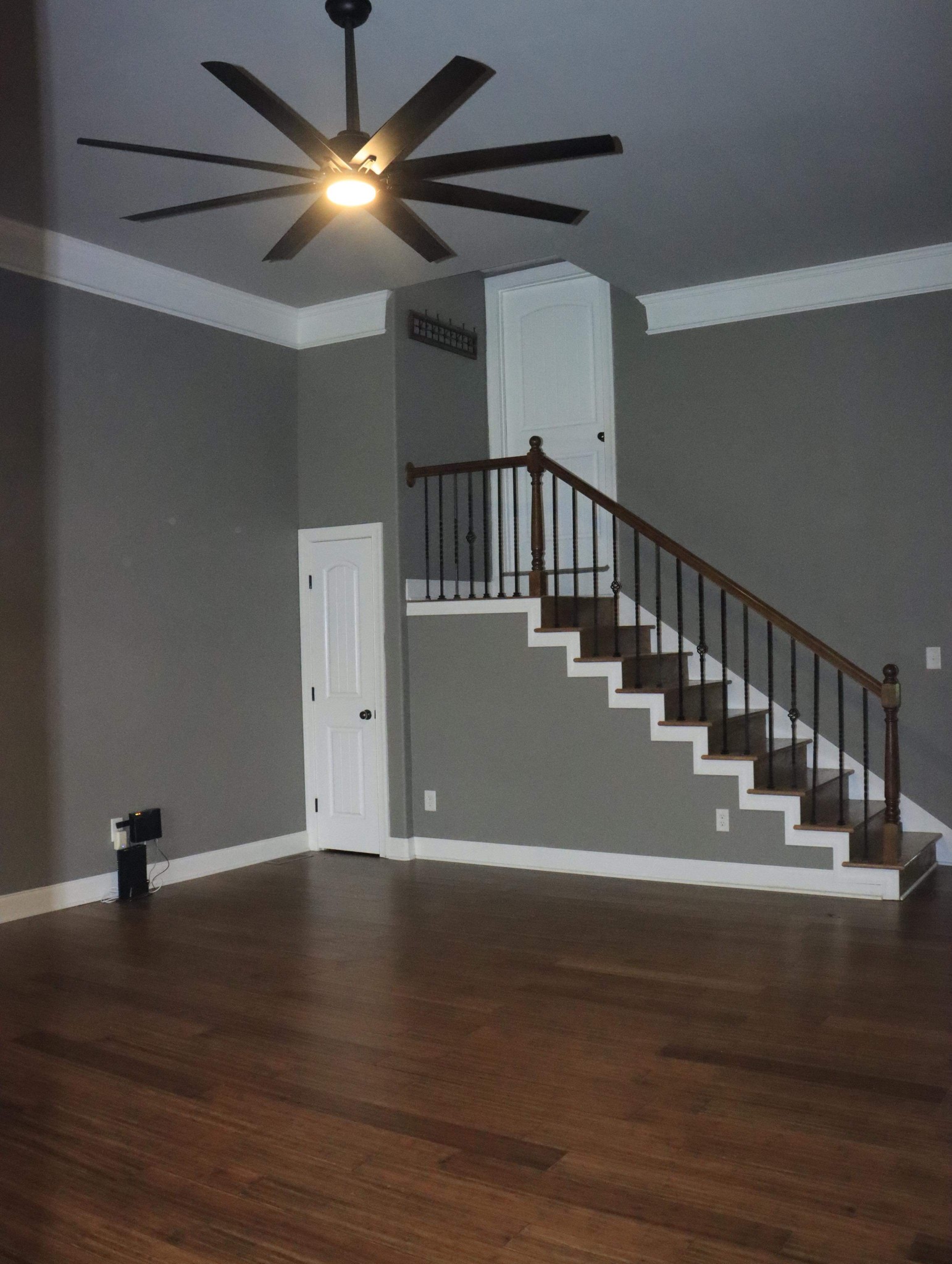 321 South Leath Road Portland, TN 37148 - Photo 11 of 33 a view of entryway and hall with wooden floor