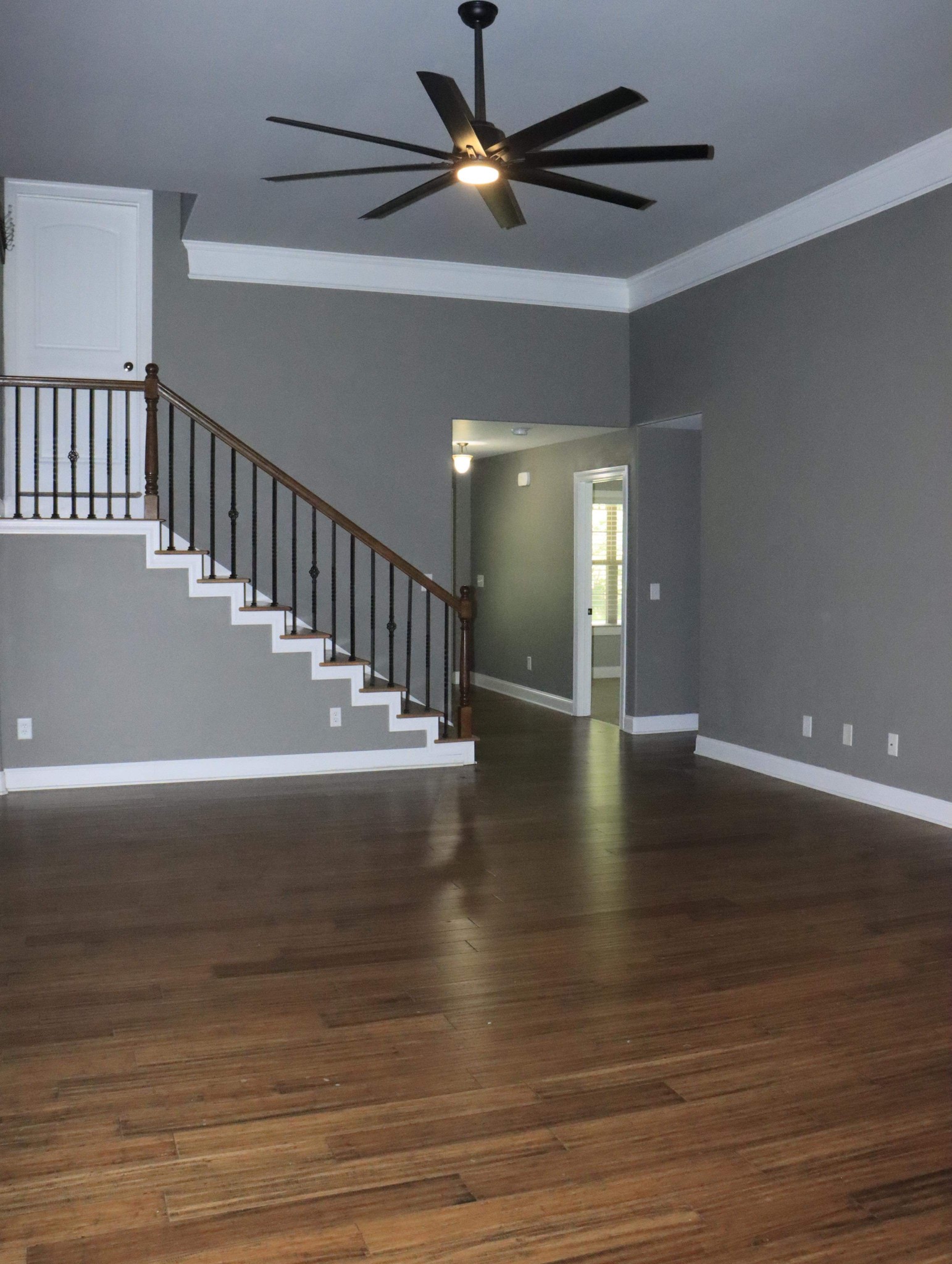 321 South Leath Road Portland, TN 37148 - Photo 10 of 33 a view of outdoor space with wooden floor and fan