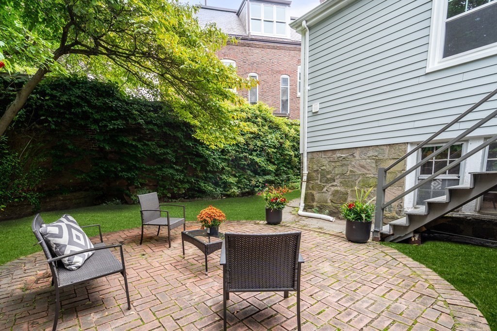 12 Druce Street Brookline, MA 02445 - Photo 19 of 22 Gallery Image 19
