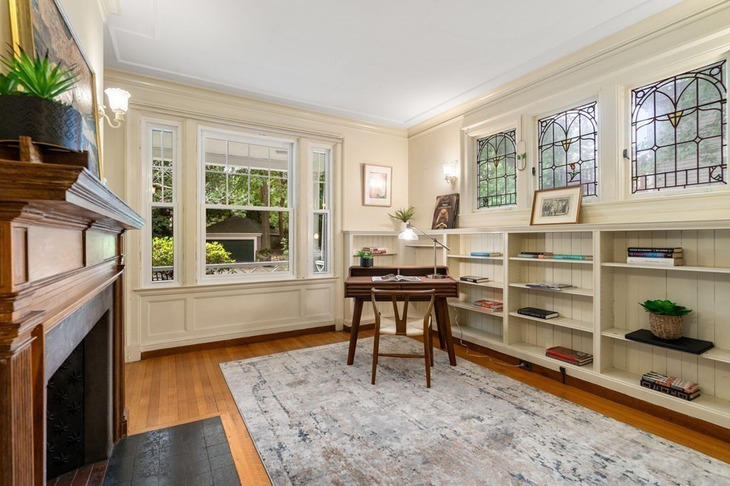 12 Druce Street Brookline, MA 02445 - Photo 7 of 22 Gallery Image 7