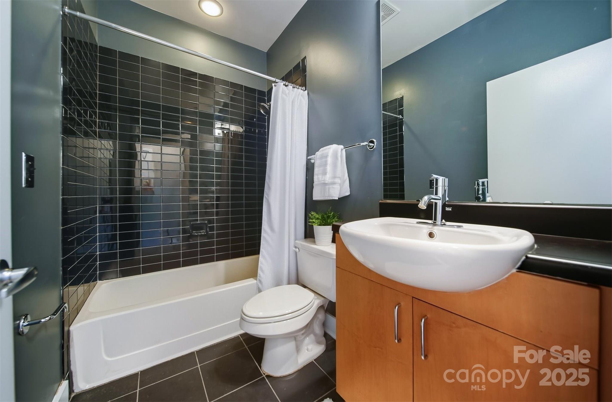 431 M Street Charlotte, NC 28204 - Photo 20 of 32