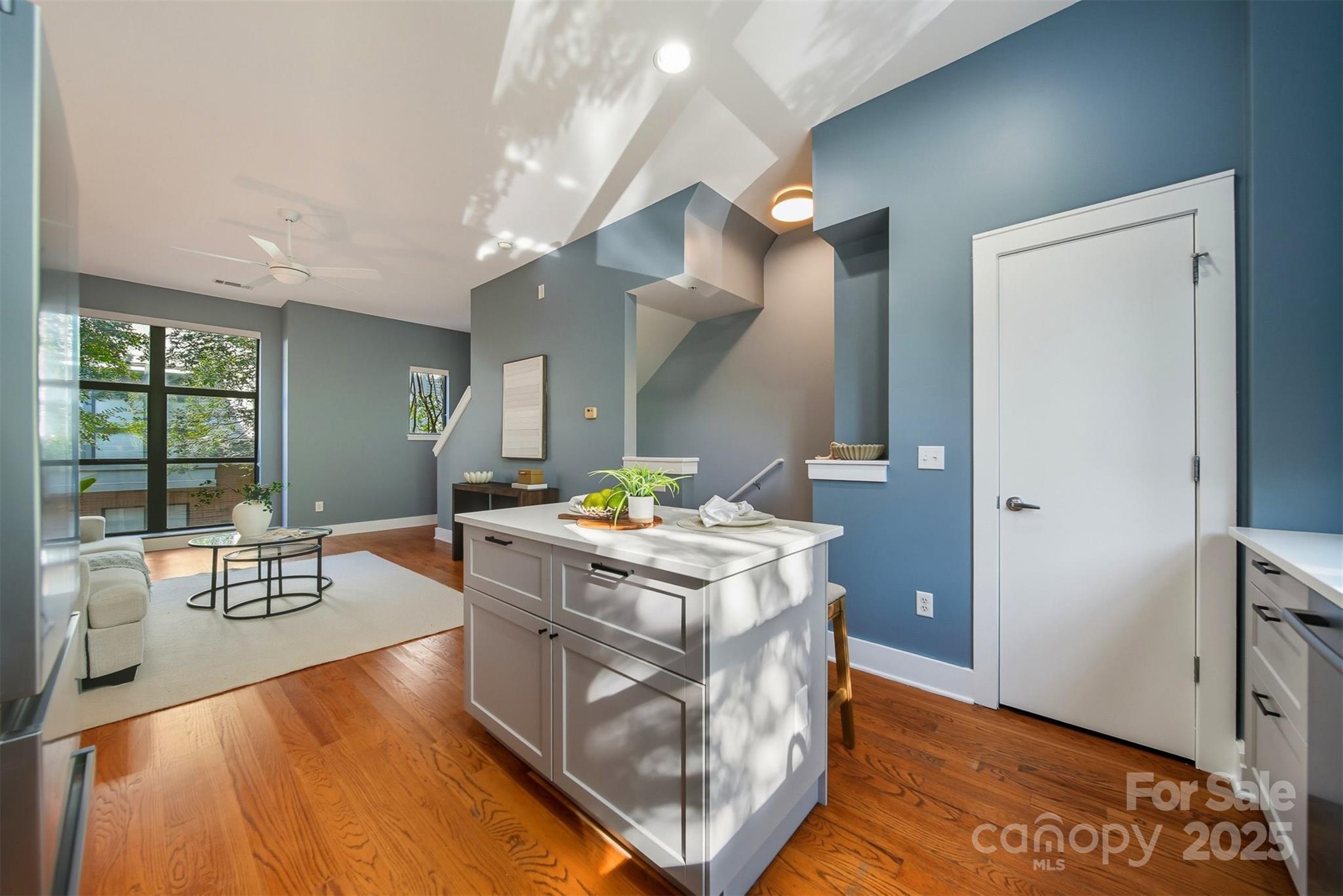 431 M Street Charlotte, NC 28204 - Photo 5 of 32