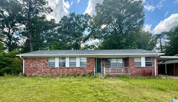 $1,650 | 809 Fairfax Drive, Fairfield, AL 35064