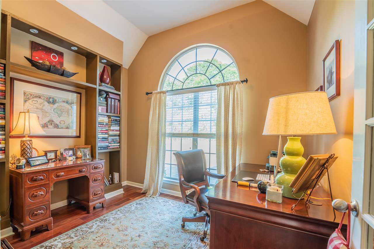 969 Center Road Cordova, TN 38018 - Photo 4 of 15 Gallery Image 4