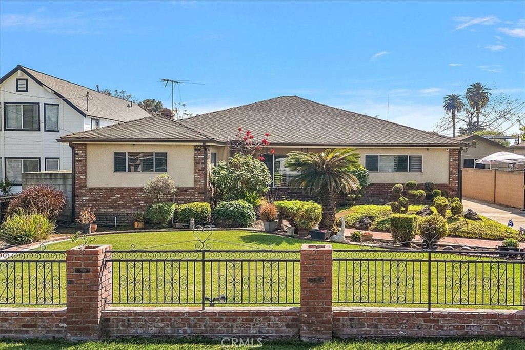 420 West Tichenor Street Compton, CA 90220 - Photo 40 of 53