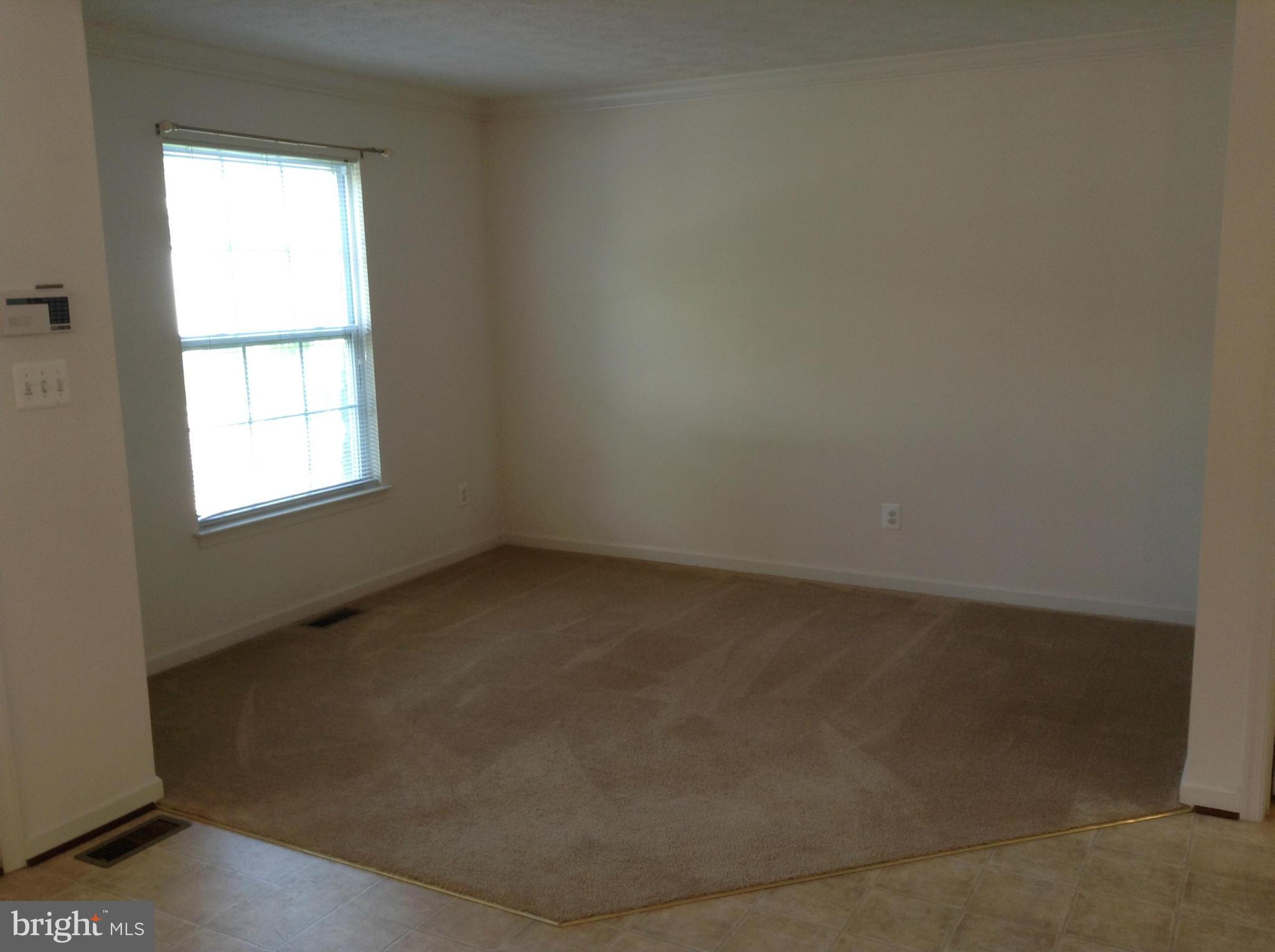 141 Patton Way Elkton, MD 21921 - Photo 7 of 15 Living Room