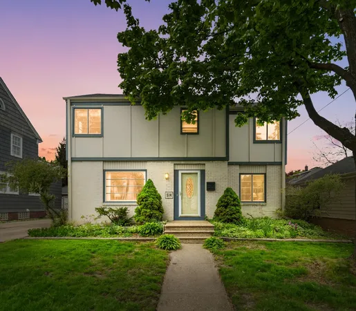 $449,900 | 514 69th Street, Kenosha, WI 53143
