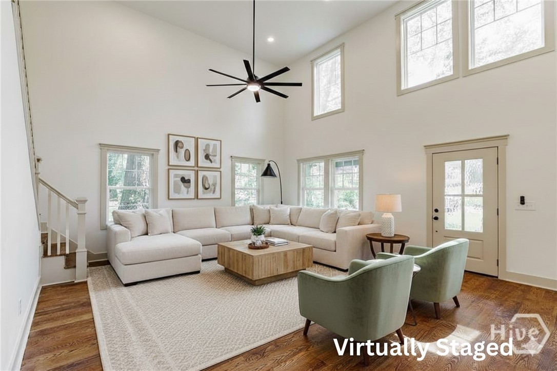 325 Stokes Street Monroe, GA 30655 - Photo 3 of 48