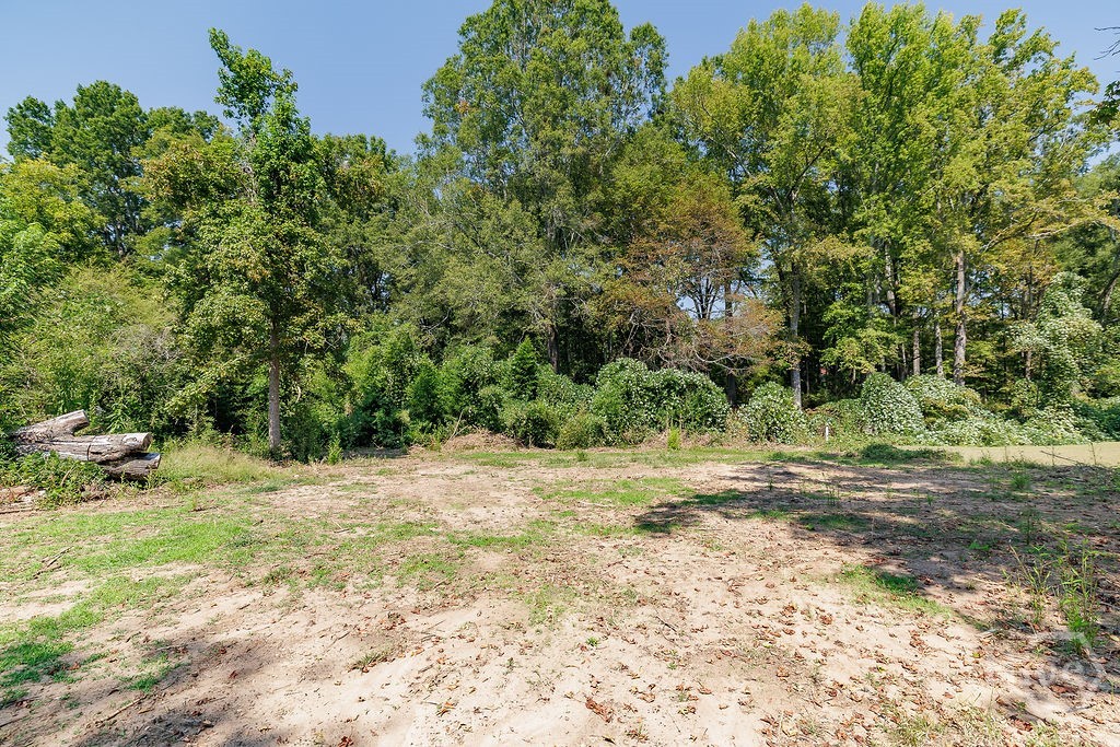 325 Stokes Street Monroe, GA 30655 - Photo 40 of 48