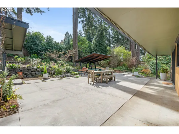 $1,400,000 | 2260 Lincoln Street, Eugene, OR 97405