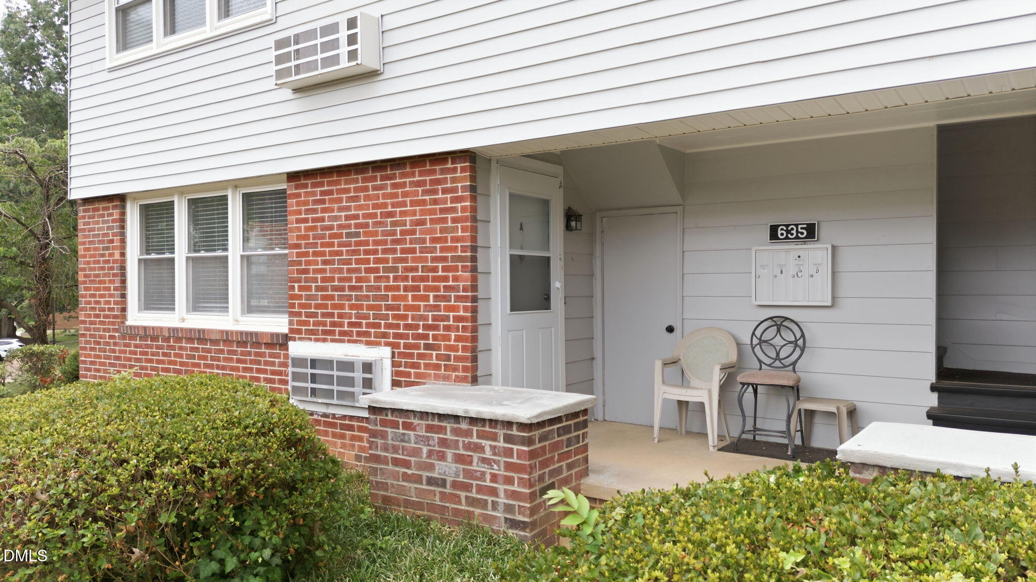 635 Daniels Street, Unit A Raleigh, NC 27605 - Photo 3 of 39 4-web-or-mls-DJI_20260623132756_0617_D