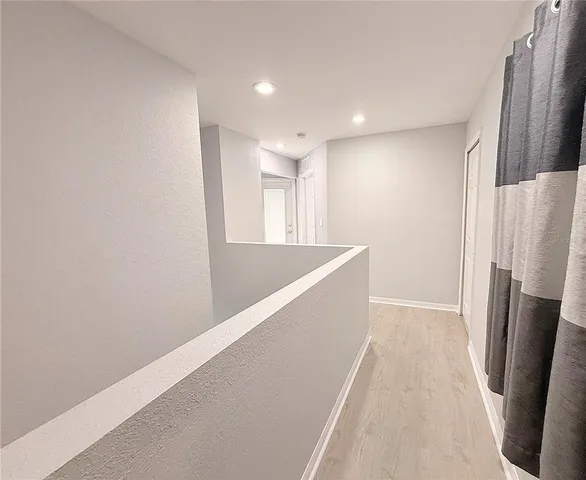 $2,050 | 1719 Hammocks Avenue, Lutz, FL 33549