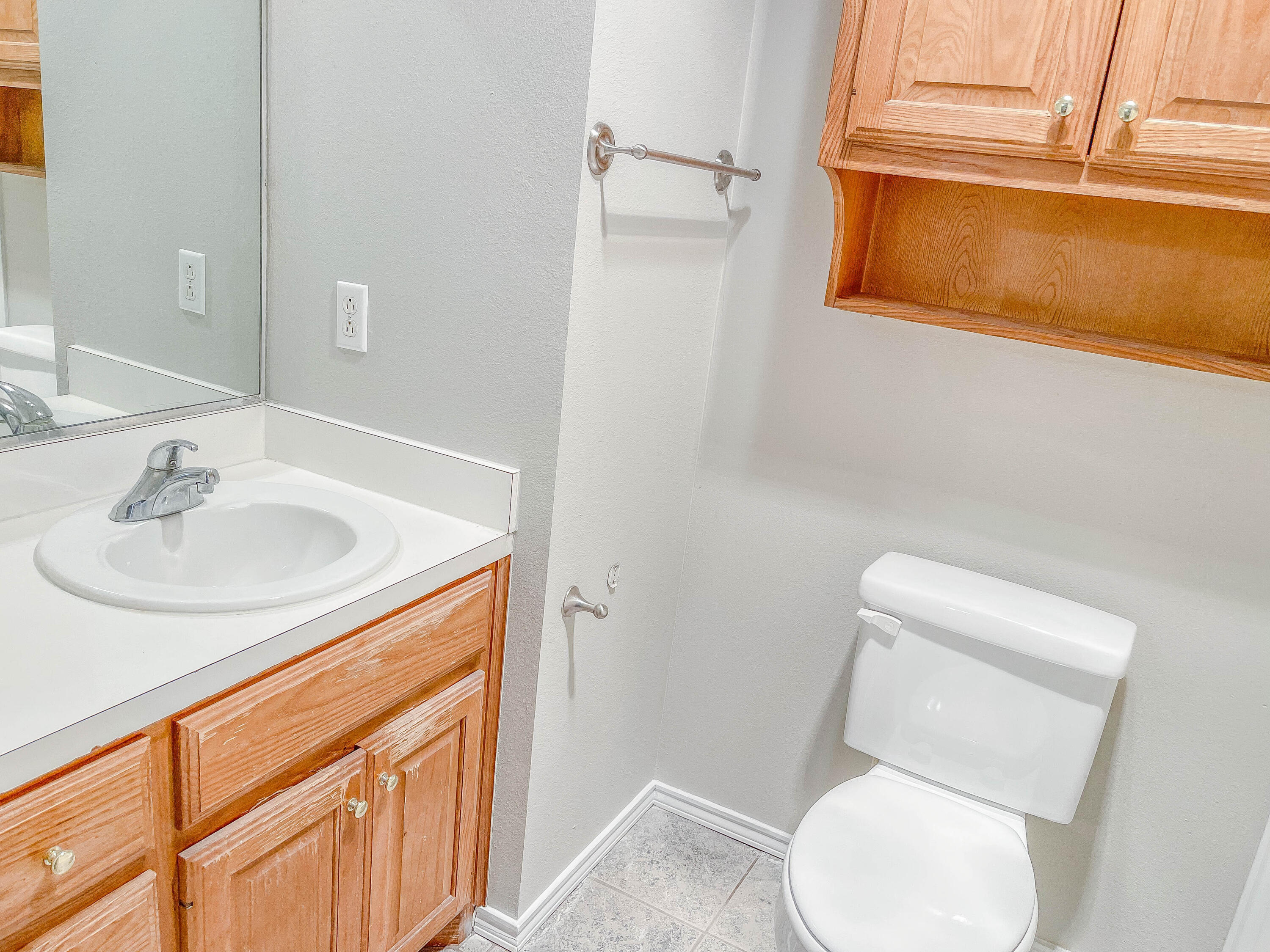 6712 4th Street, Unit B Lubbock, TX 79416 - Photo 10 of 10 IMG_5830-2