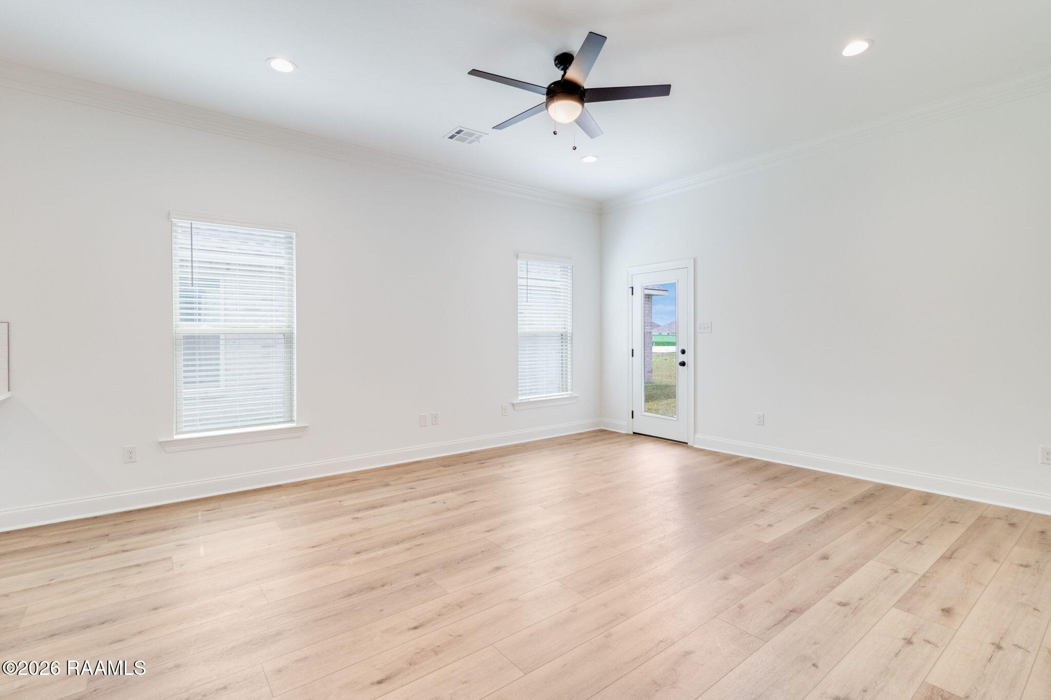 132 Ridley Lane Youngsville, LA 70592 - Photo 3 of 23 LIVING ROOM