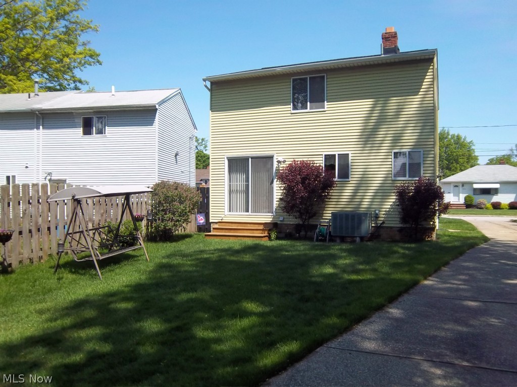 29952 Regent Road Wickliffe, OH 44092 - Photo 16 of 19 Gallery Image 16