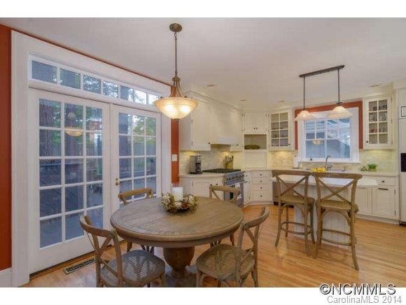 304 Vanderbilt Road Asheville, NC 28803 - Photo 12 of 24 Gallery Image 12