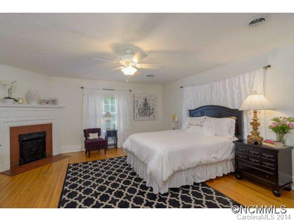 304 Vanderbilt Road Asheville, NC 28803 - Photo 14 of 24 Gallery Image 14