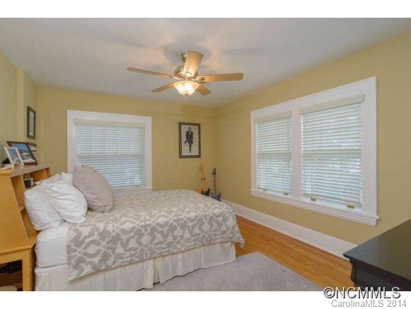 304 Vanderbilt Road Asheville, NC 28803 - Photo 17 of 24 Gallery Image 17