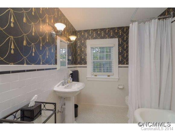 304 Vanderbilt Road Asheville, NC 28803 - Photo 18 of 24 Gallery Image 18
