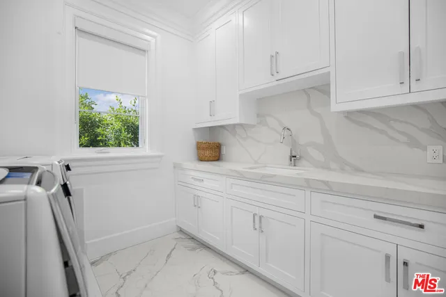 $26,800 | 843 North Spaulding Avenue, Los Angeles, CA 90046