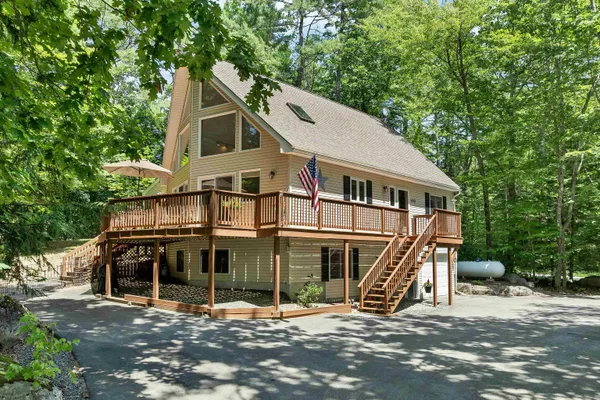 $749,000 | 100 Olympia Street, Moultonborough, NH 03254