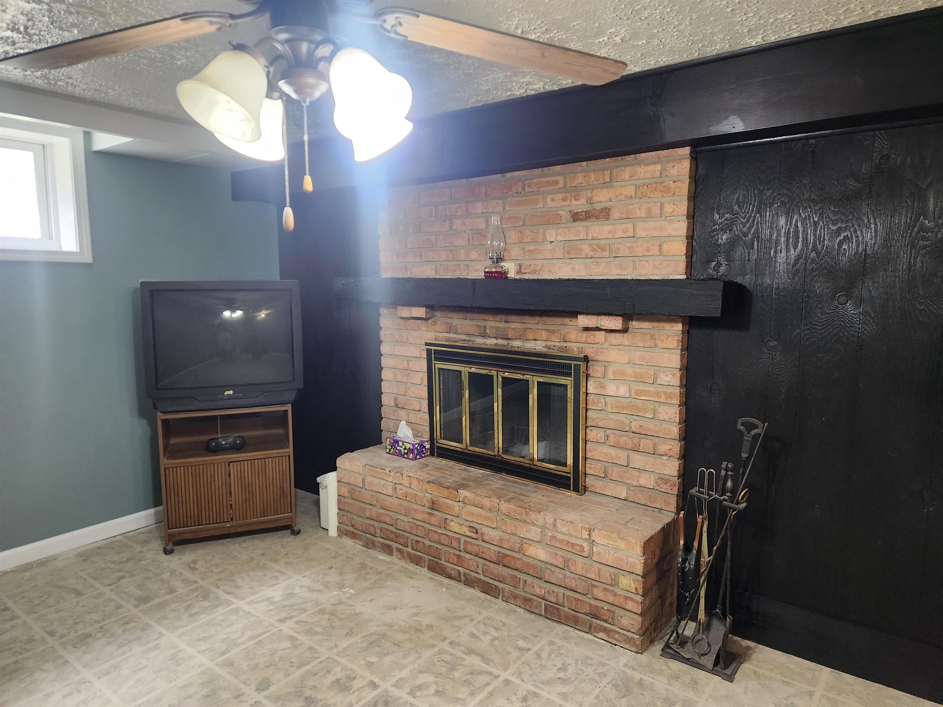 2011 Flanders Road Charlotte, MI 48813 - Photo 58 of 90