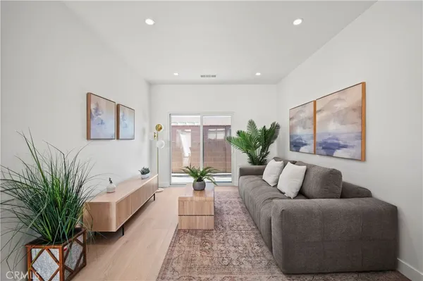 $1,595,000 | 13622 Illinois Street, Westminster, CA 92683