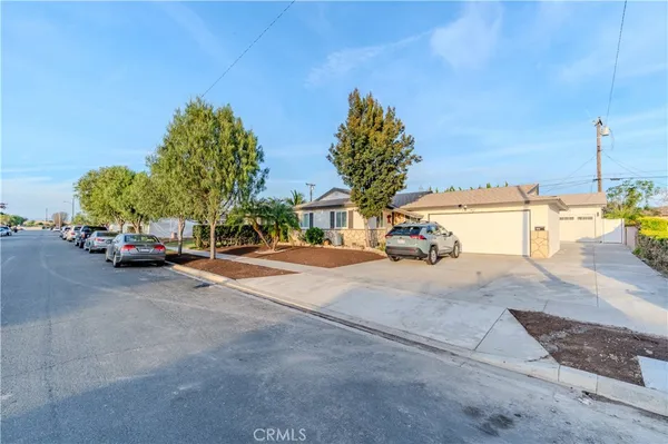 $1,595,000 | 13622 Illinois Street, Westminster, CA 92683