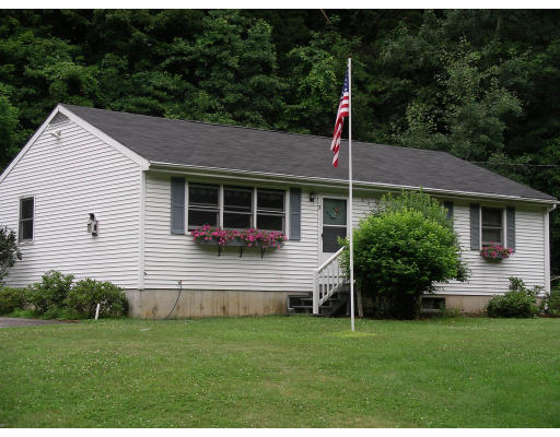 5 Gay Road Brookfield, MA 01506 - Photo 1 of 1