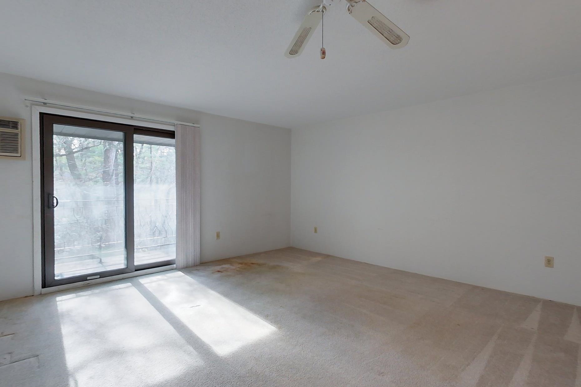 2 Strawberry Bank Road, Unit 17 Nashua, NH 03062 - Photo 11 of 24