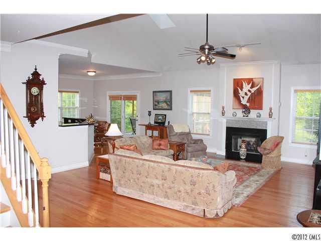 2675 Beulah Church Road Matthews, NC 28104 - Photo 5 of 16 Gallery Image 5