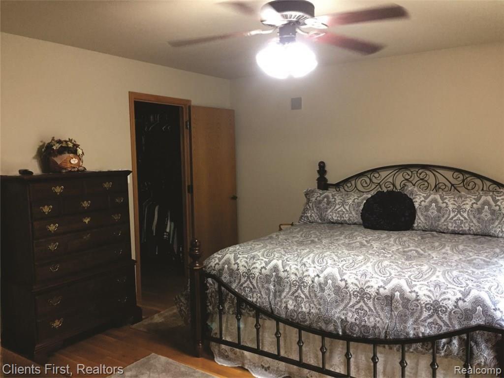 3392 Rivers Edge Drive Wayne, MI 48184 - Photo 32 of 32 27.jpg