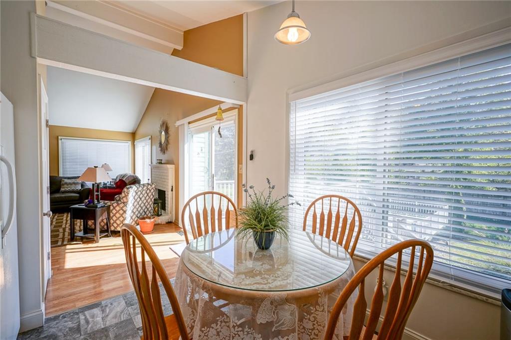 835 Emerson Road Carmel, IN 46032 - Photo 13 of 32 Gallery Image 13