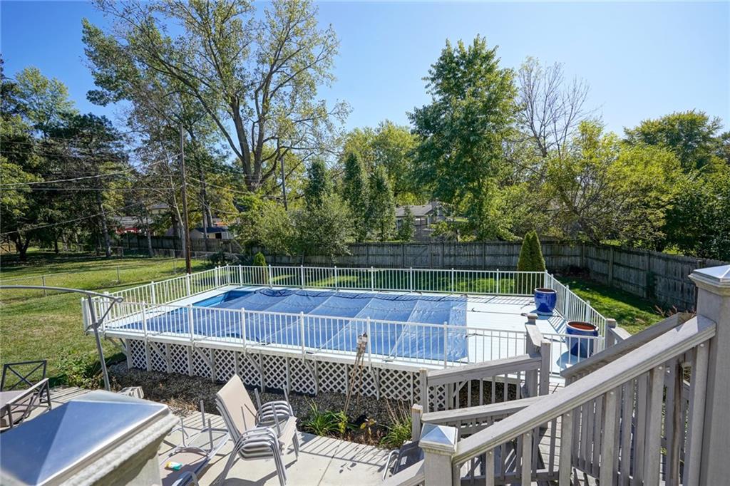 835 Emerson Road Carmel, IN 46032 - Photo 24 of 32 Gallery Image 24