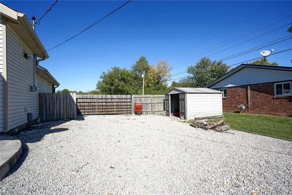 835 Emerson Road Carmel, IN 46032 - Photo 27 of 32 Gallery Image 27