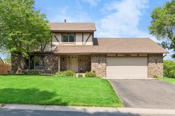 $500,000 | 7885 Kingsview Lane North, Maple Grove, MN 55311