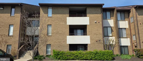 $214,900 | 509 Florida Avenue, Unit T4, Herndon, VA 20170