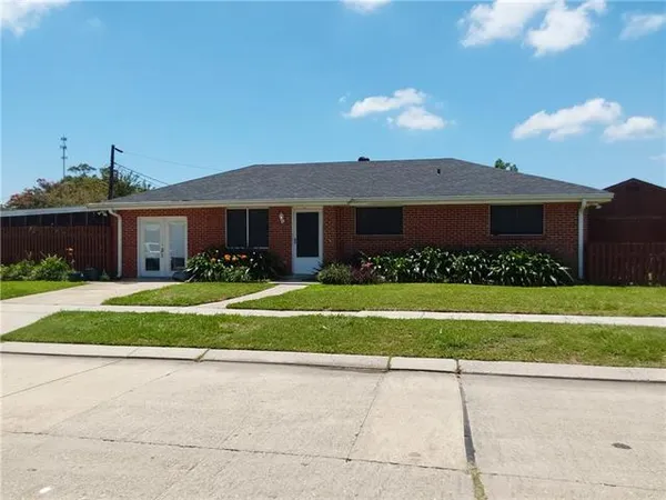 $190,000 | 2025 Starling Drive, St. Bernard, LA 70085